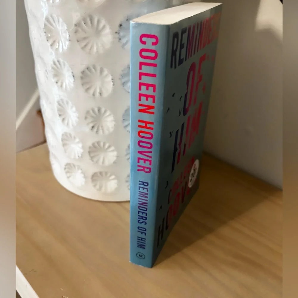 Reminders of Him by Colleen Hoover Paperback Novel Book - Picture 3 of 4